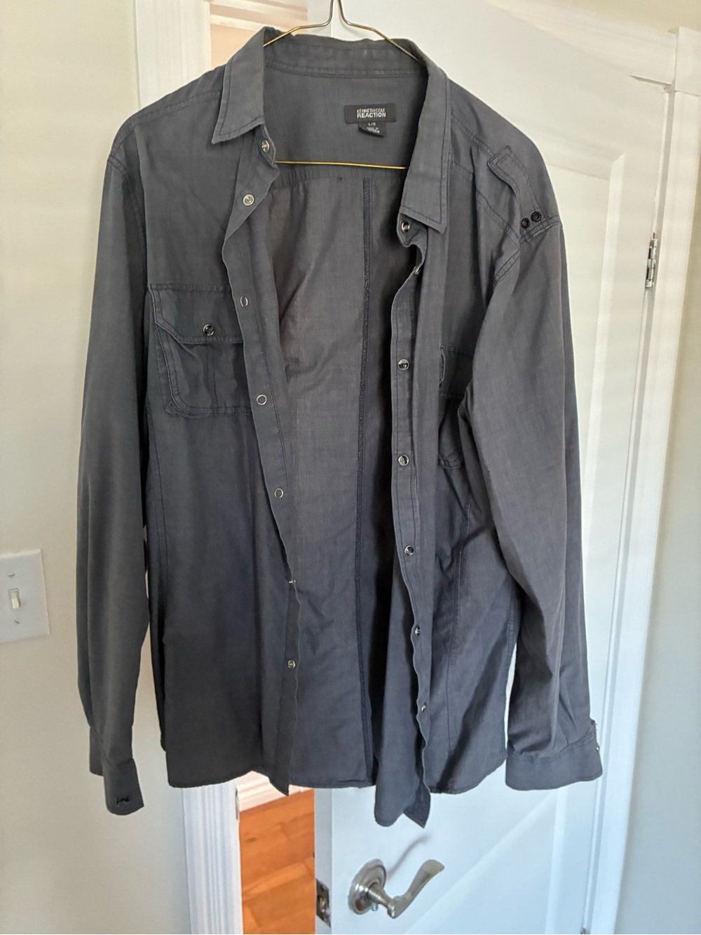 Kenneth Cole Reaction Men's Dark Gray Long-Sleeve Button-Down Shirt